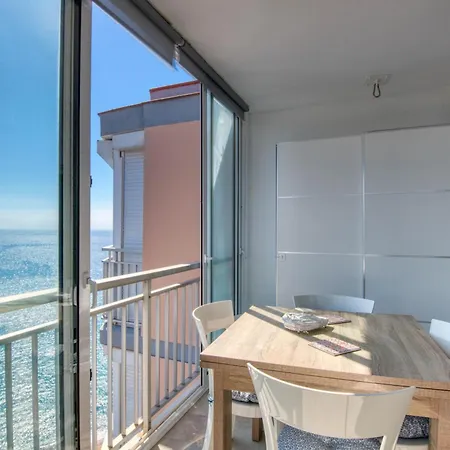 Winahost El Balcón Al Mar De Apartamento *